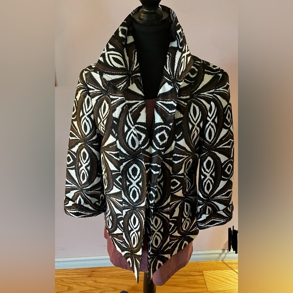 EUC Black, White & Brown 3/4-Sleeve Blazer size L - Picture 4 of 12